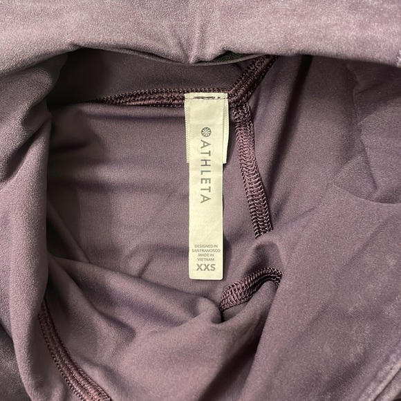 Athleta Elation garment dye 7/8 tights - Picture 3 of 4